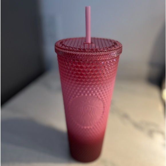 NWT Starbucks tumbler in Waxberry, pink ombré studded, venti - Picture 4 of 7